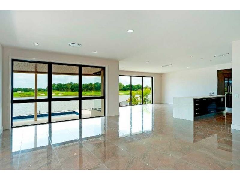 6176 Murten Court, Hope Island QLD 4212