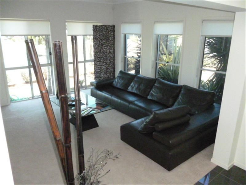 Hope Island QLD 4212