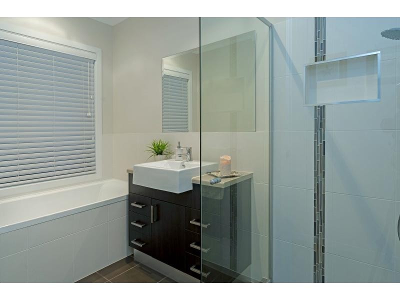 8 Scenic Crescent, Genesis Estate, Coomera QLD 4209