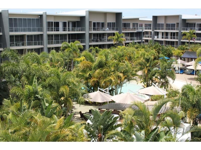 3405 Activa Way, Azzura Greens, Hope Island QLD 4212