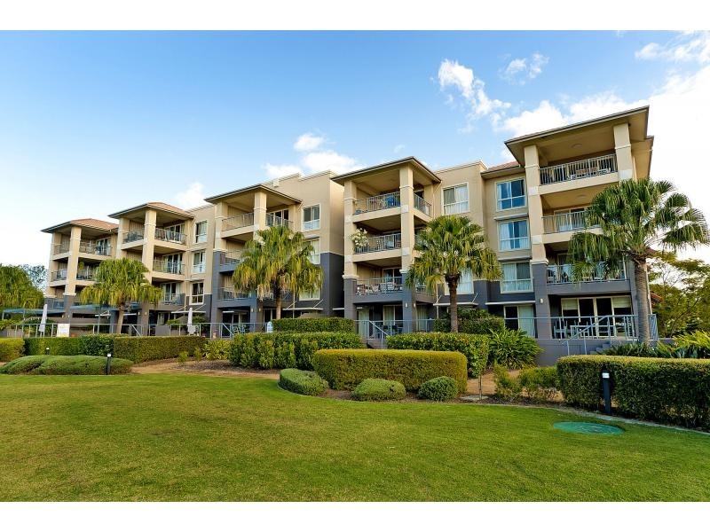 Hope Island QLD 4212