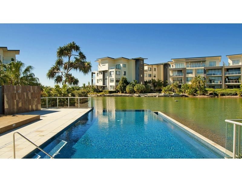 Hope Island QLD 4212