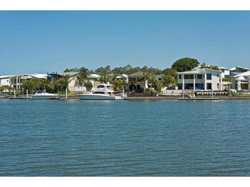 30 Buccaneer Way, Coomera Waters QLD 4209