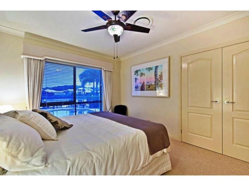 30 Buccaneer Way, Coomera Waters QLD 4209