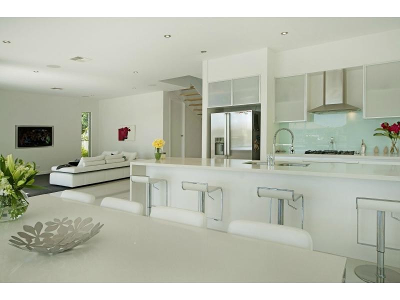 2232 Glengallon Way, Hope Island QLD 4212