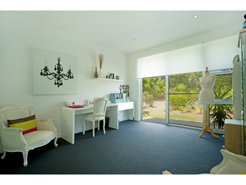 2232 Glengallon Way, Hope Island QLD 4212