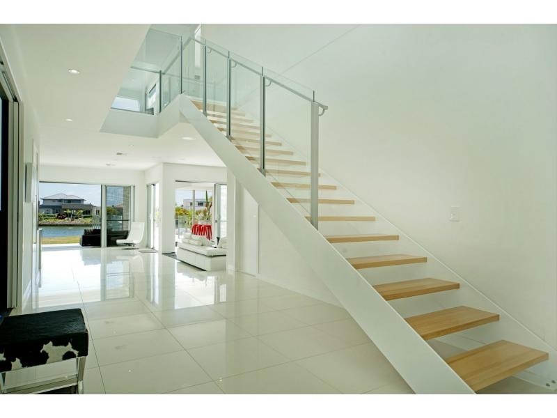 2232 Glengallon Way, Hope Island QLD 4212