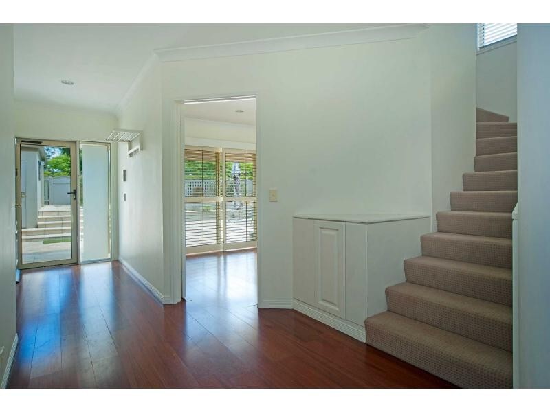 Hope Island QLD 4212