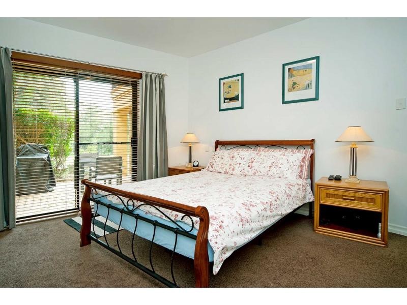 3256 Palladian Drive, Hope Island QLD 4212