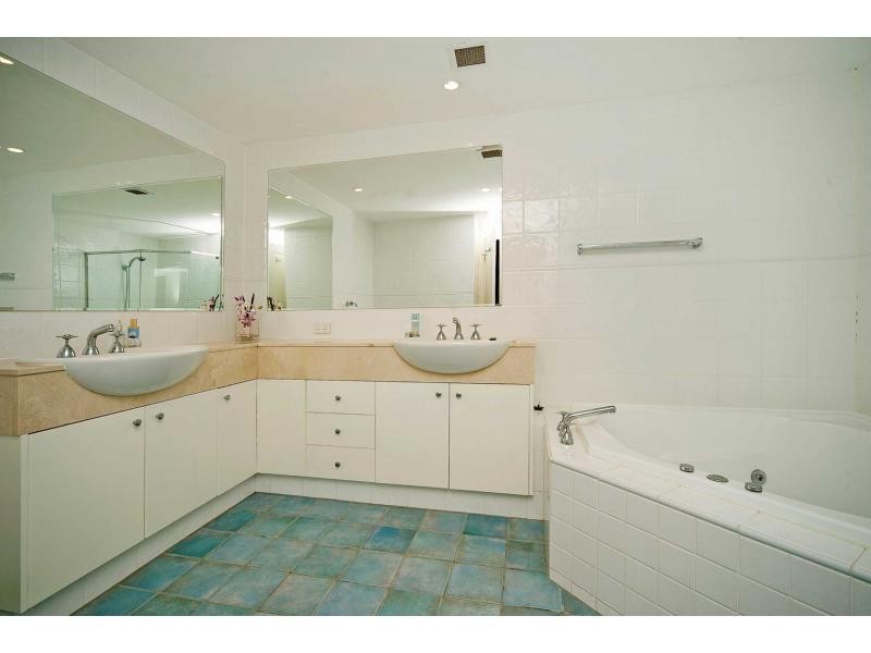 3256 Palladian Drive, Hope Island QLD 4212