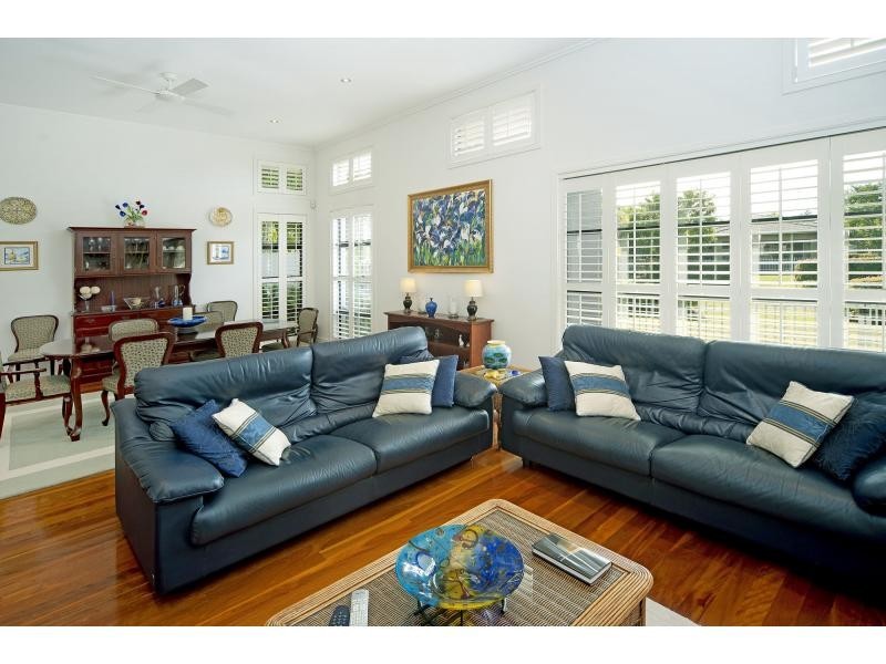 6039 Lucerne Circuit, Hope Island QLD 4212