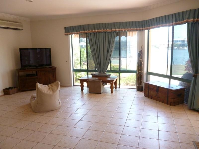 Monterey Keys QLD 4212