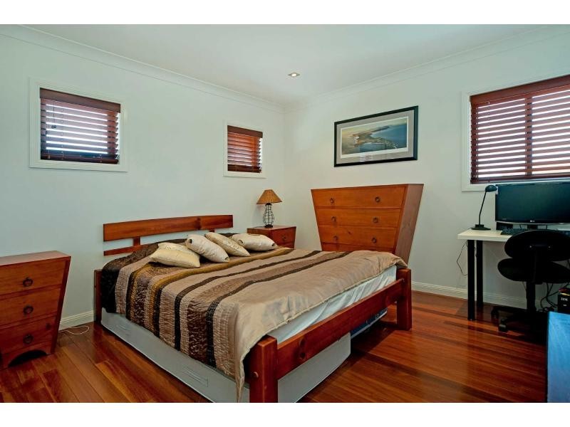 Hope Island QLD 4212