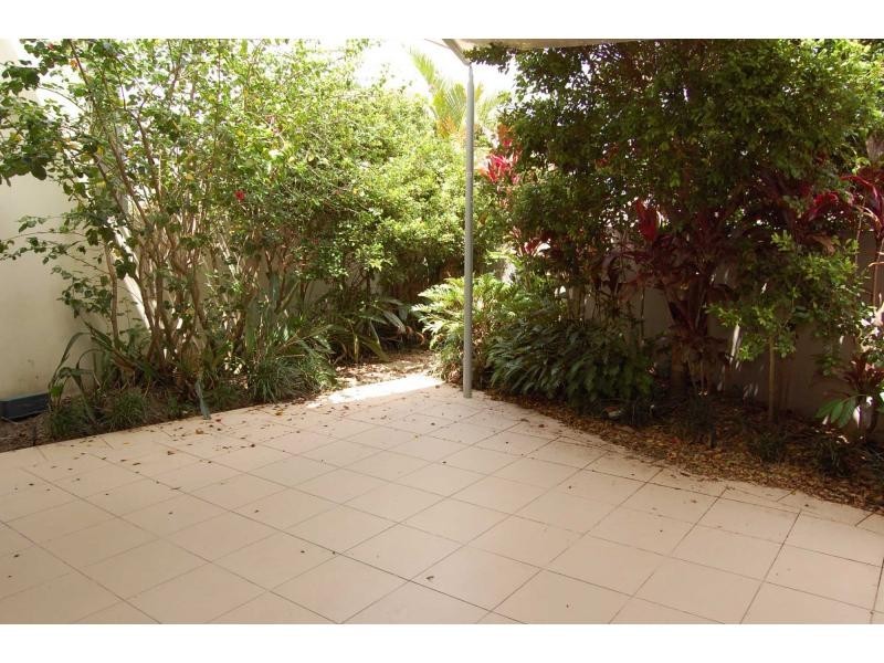 Hope Island QLD 4212