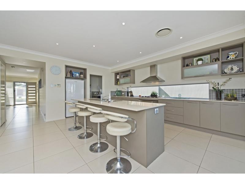 78 The Peninsula , (Monterey Keys), Helensvale QLD 4212
