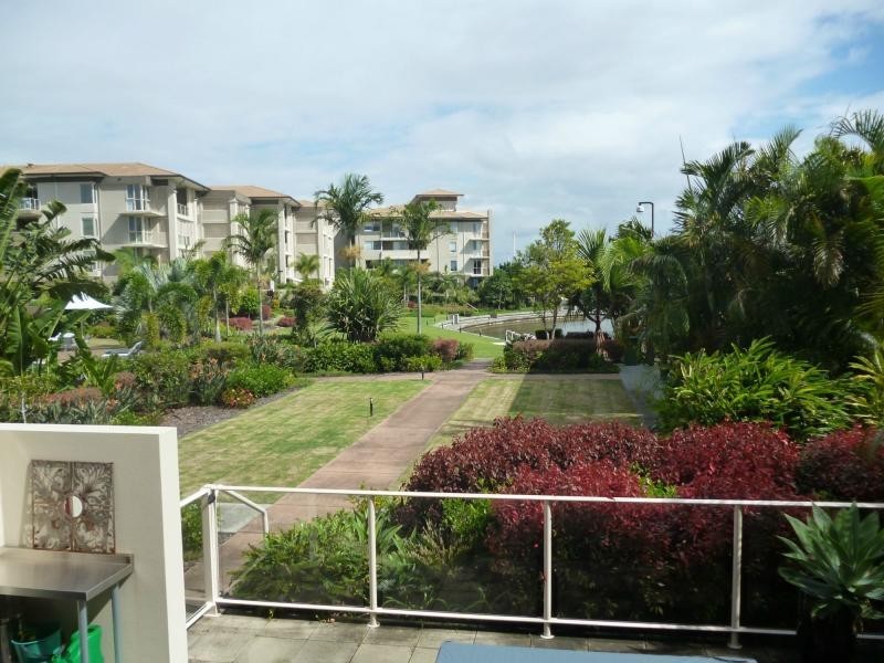 Hope Island QLD 4212