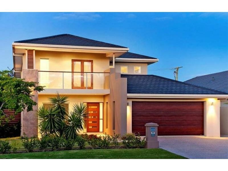 9126 Peter Senior Drive, Hope Island QLD 4212