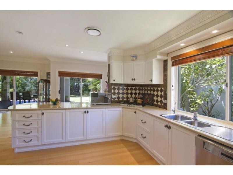 1004 Rosebank Way, Hope Island QLD 4212