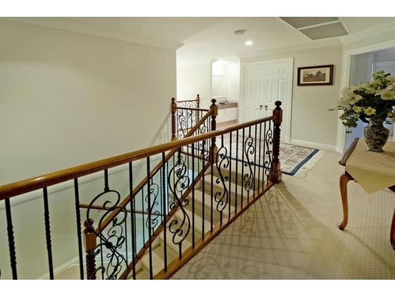 1004 Rosebank Way, Hope Island QLD 4212
