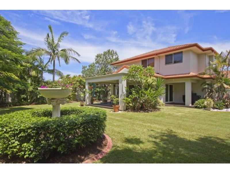 1004 Rosebank Way, Hope Island QLD 4212