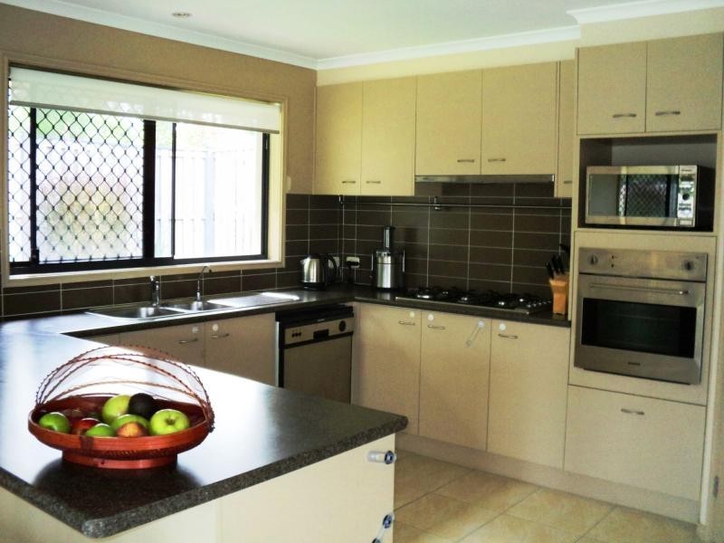 Coomera Waters QLD 4209