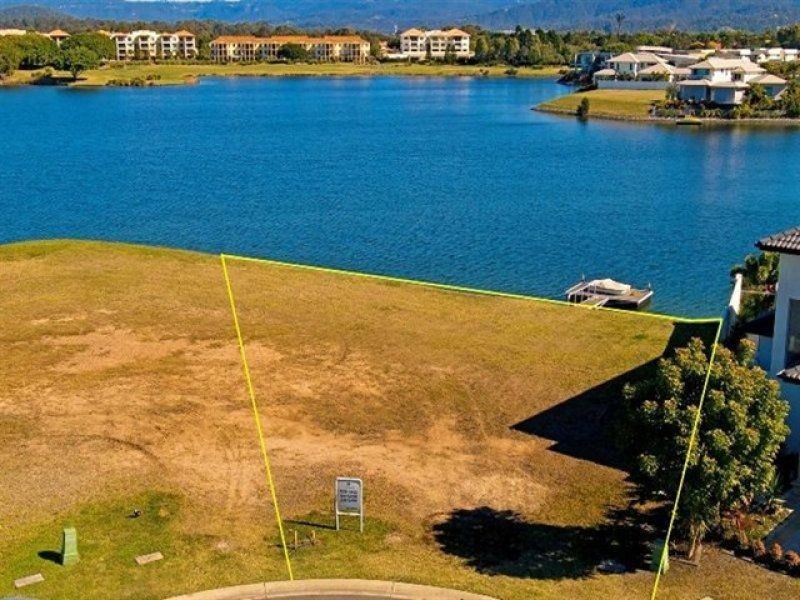 L17 Murten Court, Hope Island QLD 4212