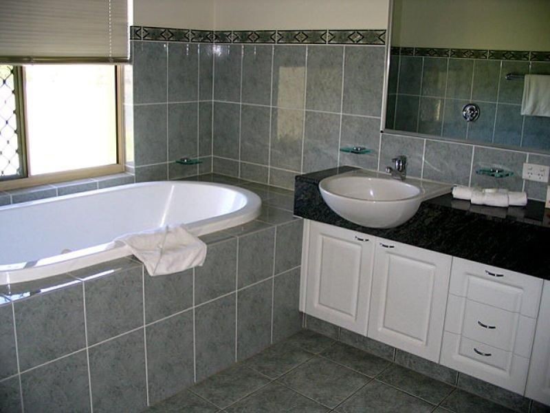 Hope Island QLD 4212