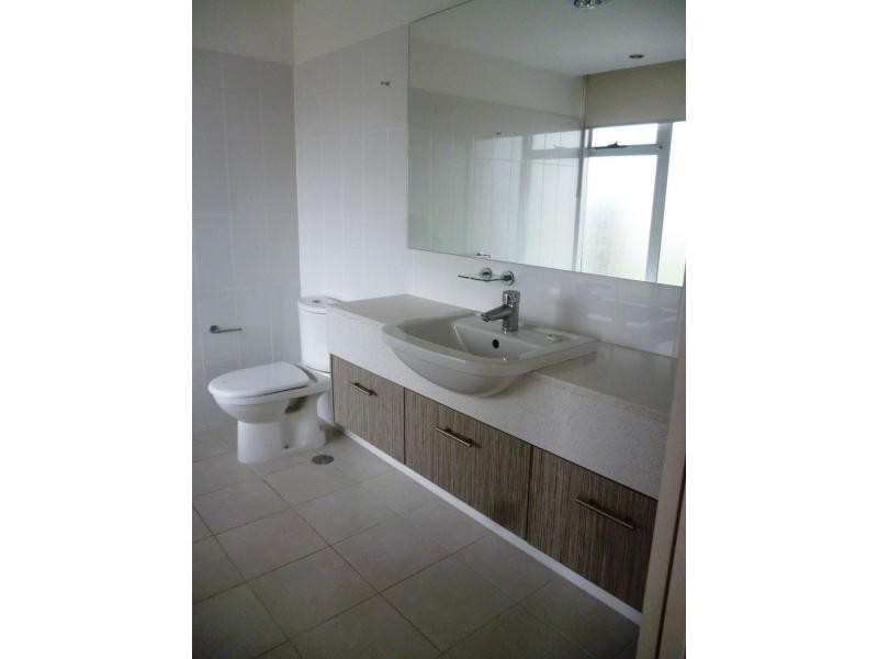 Hope Island QLD 4212