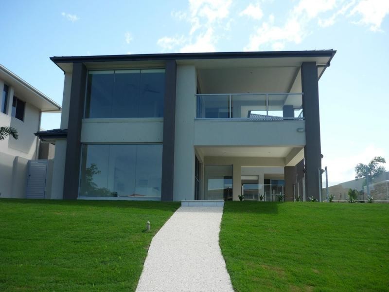 Hope Island QLD 4212