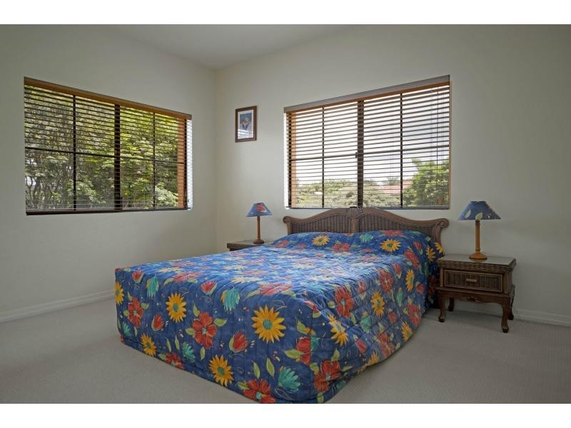 3216 Palladian Drive, Hope Island QLD 4212