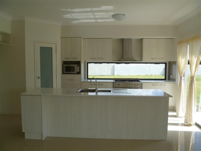 Monterey Keys QLD 4212