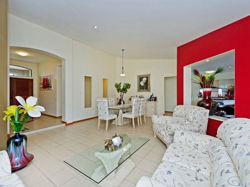 Coomera Waters QLD 4209
