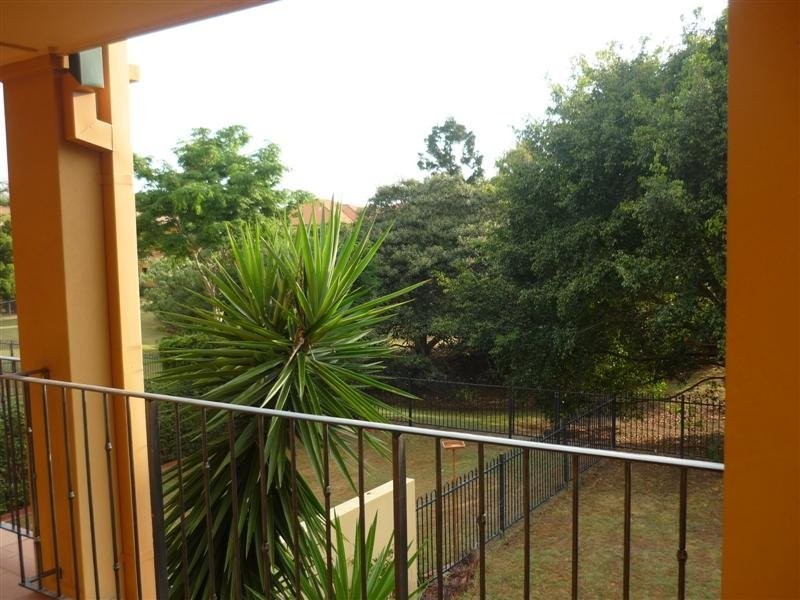 Hope Island QLD 4212