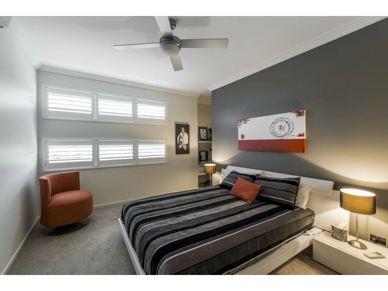 136 The Peninsula, Helensvale QLD 4212