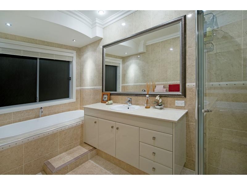 8 Tradition Place, Coomera Waters QLD 4209