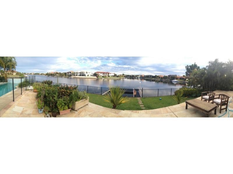 Hope Island QLD 4212