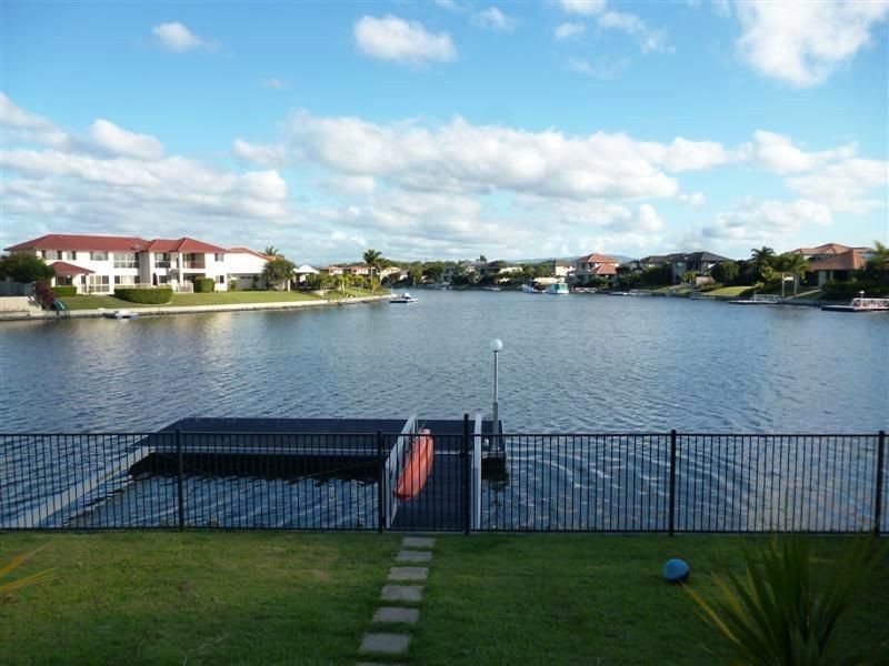 Hope Island QLD 4212