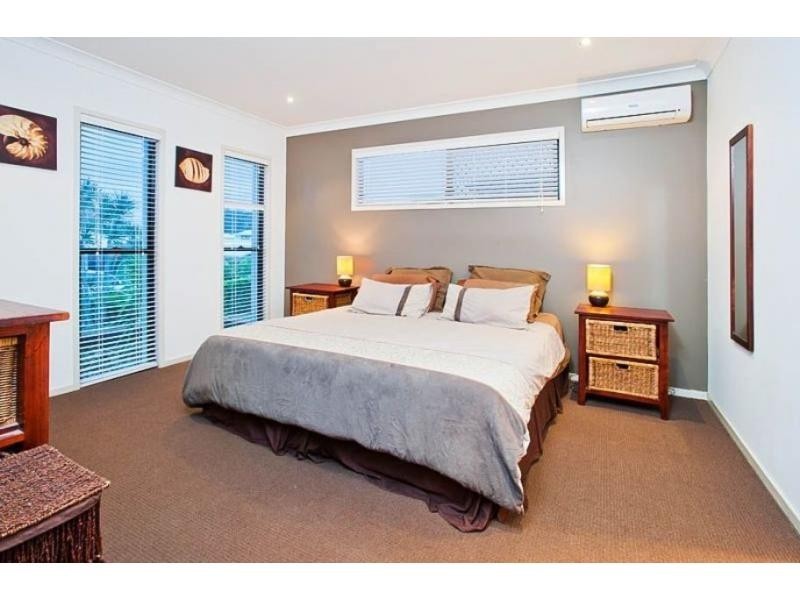 18 Picnic Creek Drive, Coomera QLD 4209