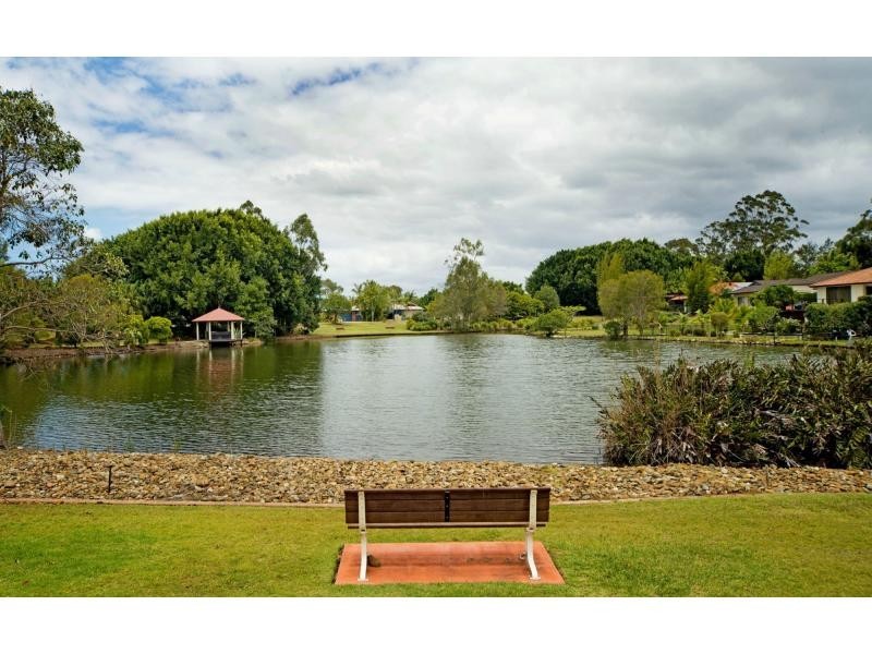 11 River Cove Place, Helensvale QLD 4212
