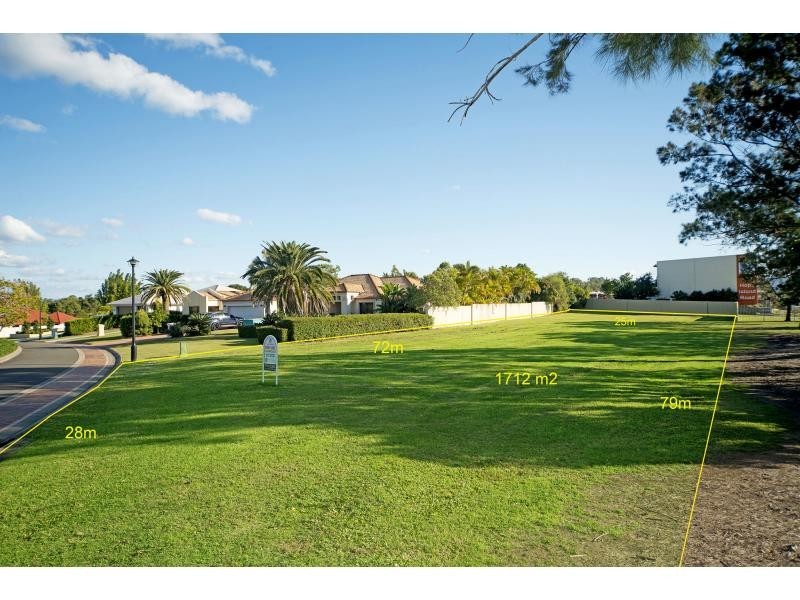 L1 Magnolia Drive, Hope Island QLD 4212