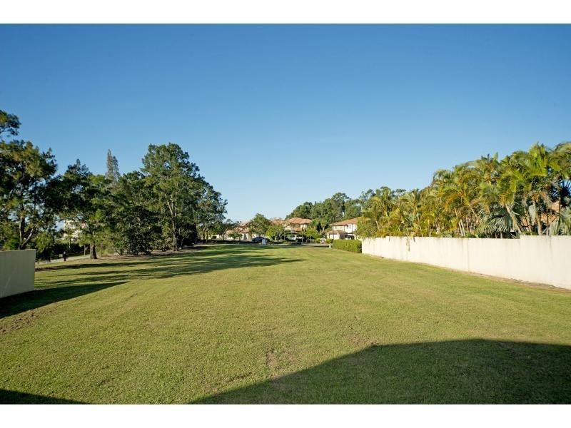 L1 Magnolia Drive, Hope Island QLD 4212