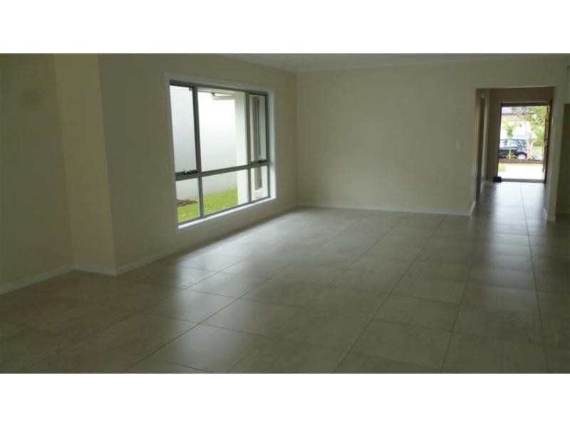Monterey Keys QLD 4212