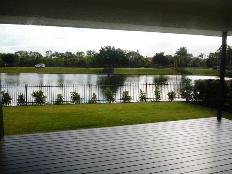 Hope Island QLD 4212