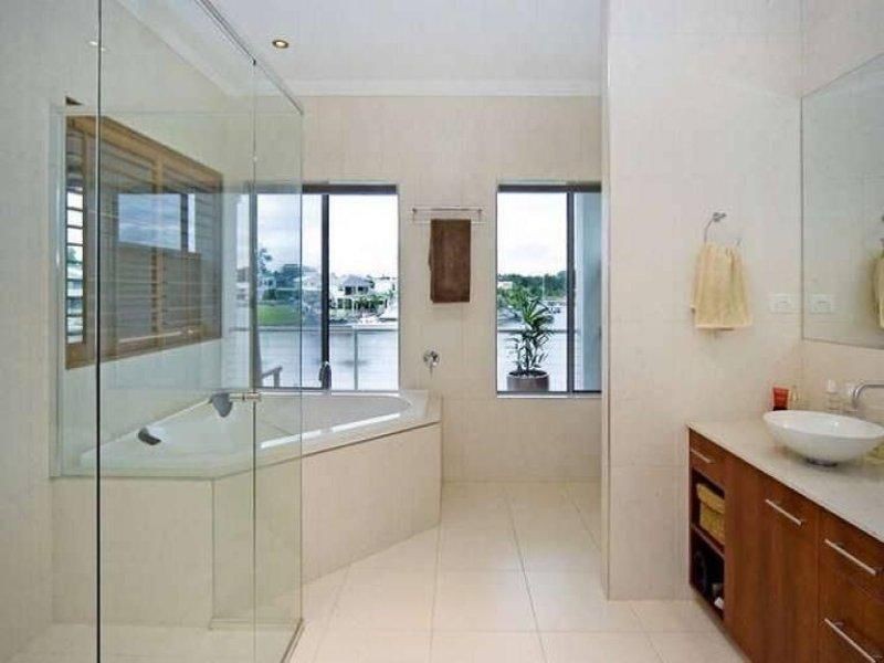 Coomera Waters QLD 4209