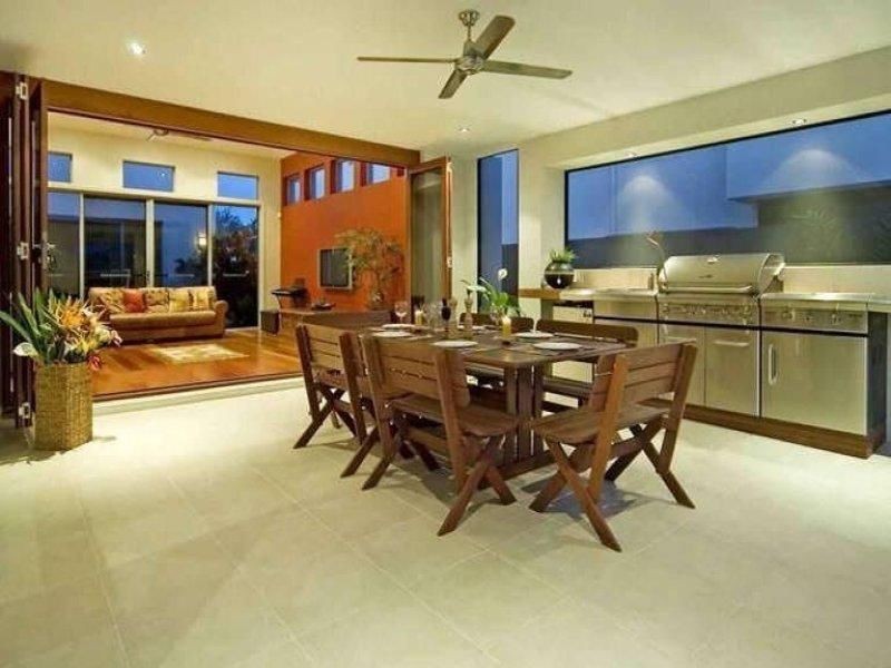 Coomera Waters QLD 4209