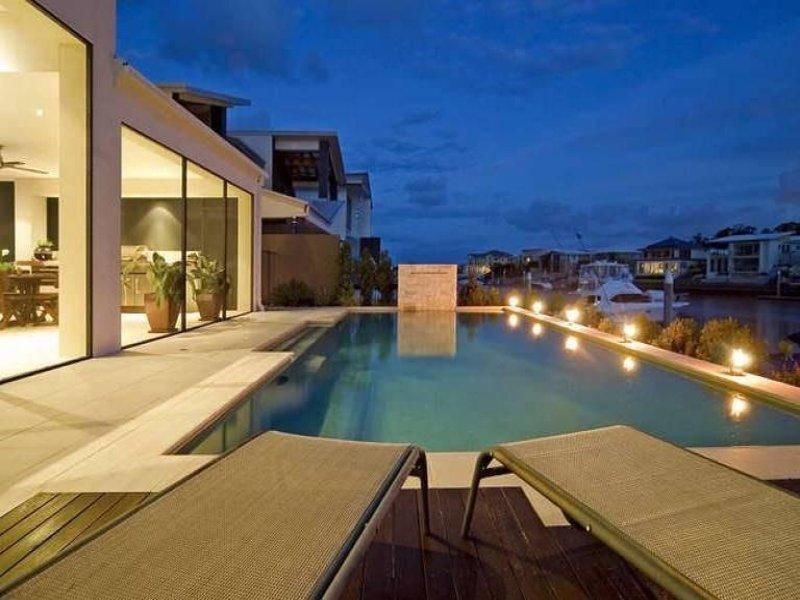 Coomera Waters QLD 4209