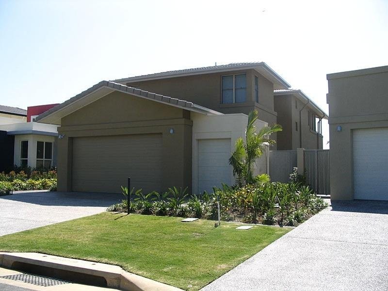 Hope Island QLD 4212