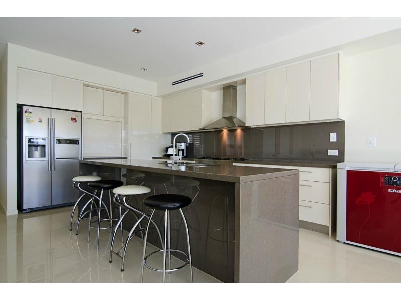 Helensvale QLD 4212