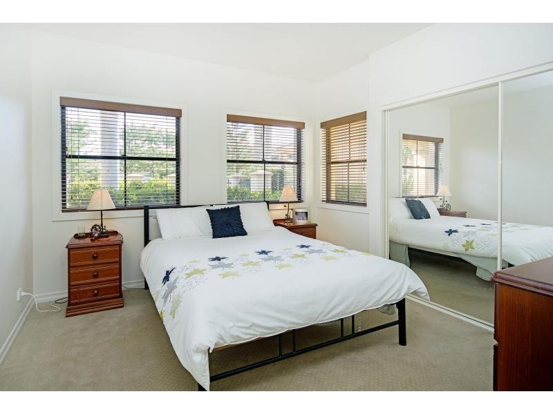 3289 Palladian Drive, Hope Island QLD 4212