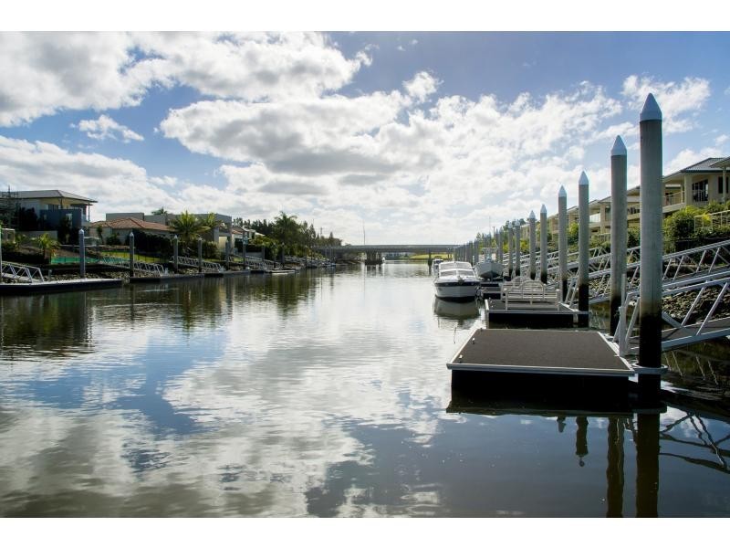 7416 Ellensbrook Drive, Hope Island QLD 4212
